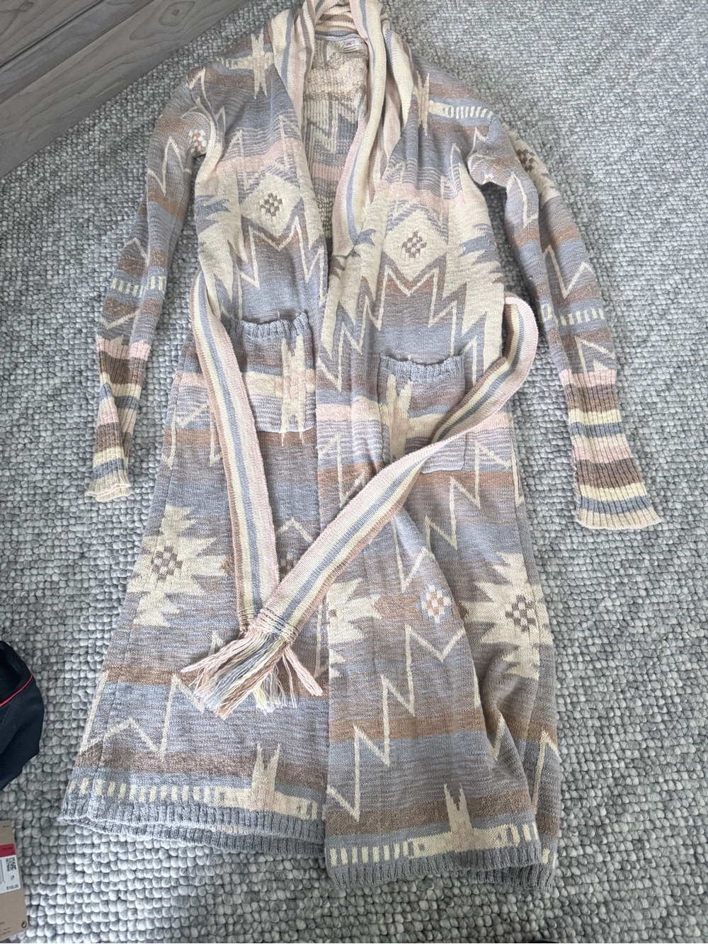 Faherty Aztec-Print Long Open Cardigan in Beige, Taupe & Cream - Picture 2 of 6